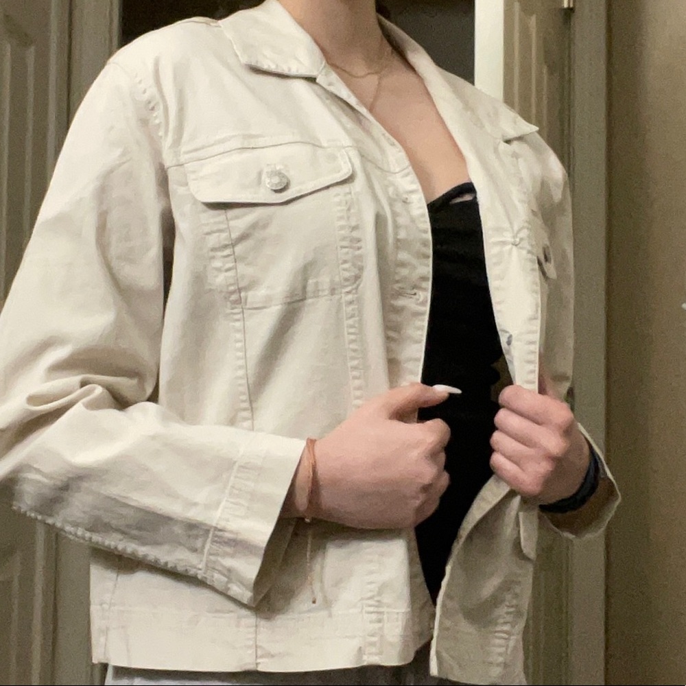 Worn once, super cute